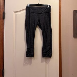 Athleta capri leggings. Size small